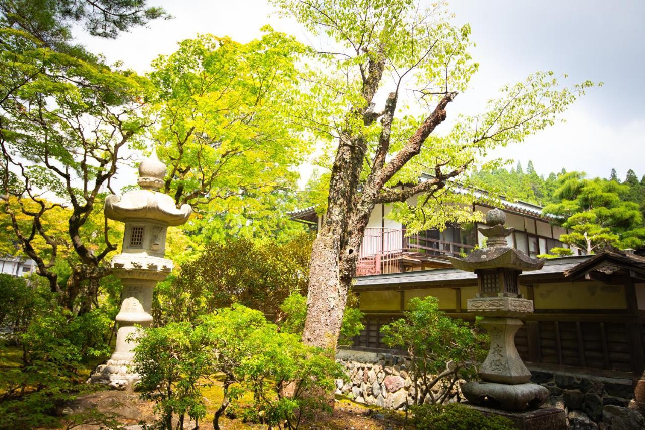 Hotel Koyasan Shukubo Saizenin Esterno foto