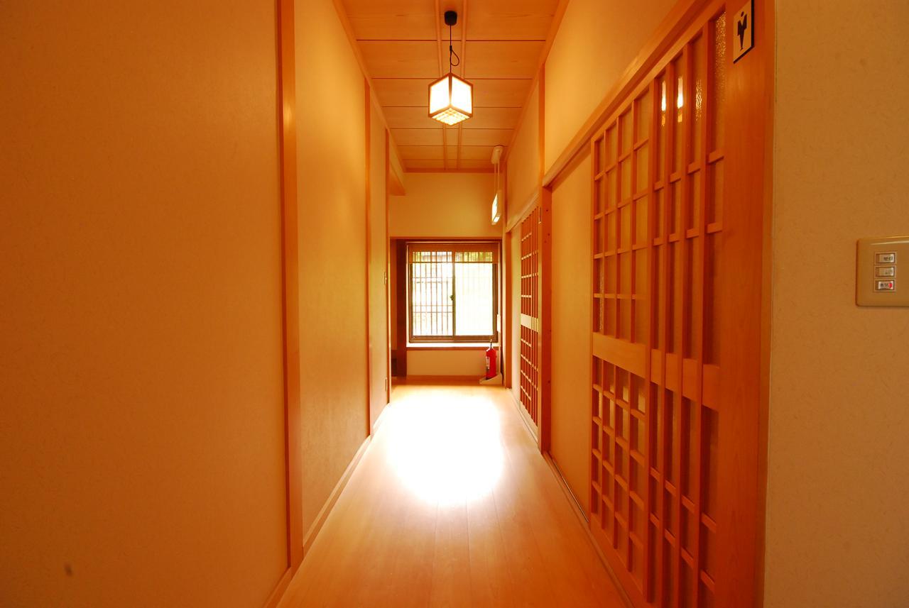 Hotel Koyasan Shukubo Saizenin Esterno foto